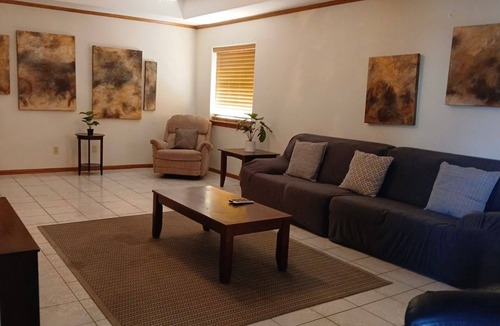 Pharr House | Spacious Family Retreat with Heated Indoor Pool & Tub, Sleeps 12