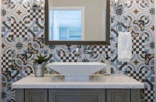 Moon Valley House | Spacious Home in Moon Valley- Heated Pool & Spa