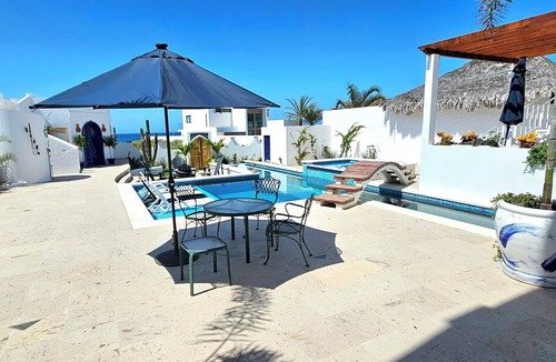 El Pescadero House | Spacious Luxury Beach house with mediterranean flavor in El Pescadero