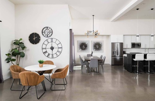 Camelback Park Estates House | Spacious & Modern Scottsdale Estate in Old Town