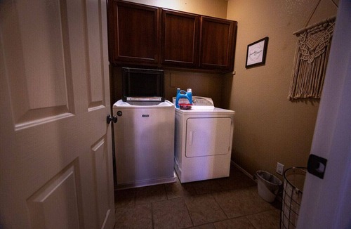 Legacy Parc House | Spacious Monthly 4BR 2.5 bath Oasis w/Private Pool