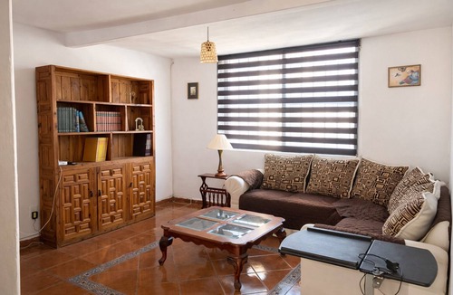 Zona Dos Extendida House | Spacious|Cozy|Central|Transient|Comfortable