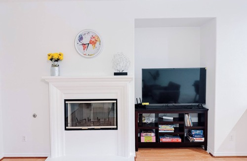 Palmdale House | Spacious Palmdale/QuartzHill Family Getaway Home