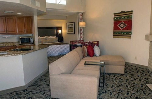 Arcadia Apartment | Spacious Studio | Scottsdale Camelback Resort