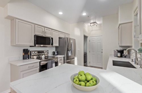 Meyer Park Condo | Spacious Tempe 3bd 2ba Townhome, close to ASU