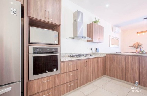 La Paz House | Spacious Townhome with Pool, Yard & Near Malecón!