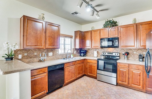 Drexel Heights House | Spacious Tucson Vacation Rental: Incredible Views!