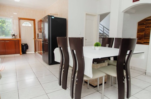 Tuxtla Gutierrez Villa | Spacious Villa with Pool, Karaoke, Palapa, Jacuzzi & Garden in Tuxtla Gutierrez