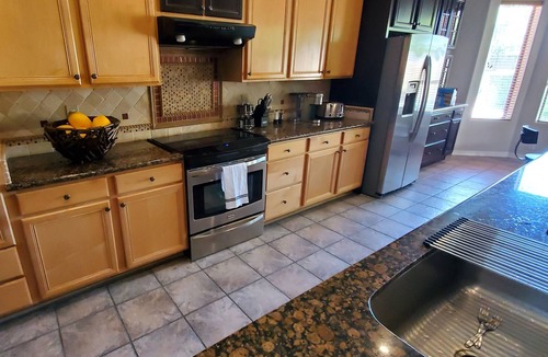 Arabian Crest House | Spanish-themed Scottsdale gem w /Lagoon pool and Arcade games!