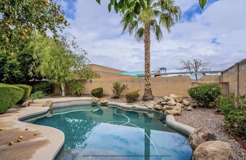 Arabian Crest House | Spanish-themed Scottsdale gem w /Lagoon pool!