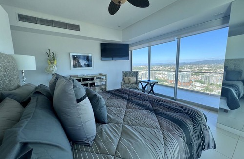 North Hotel Zone Condo | Spectacular 2900 sqft 4Br/4Ba beachfront condo at Luxurious Icon Vallarta!