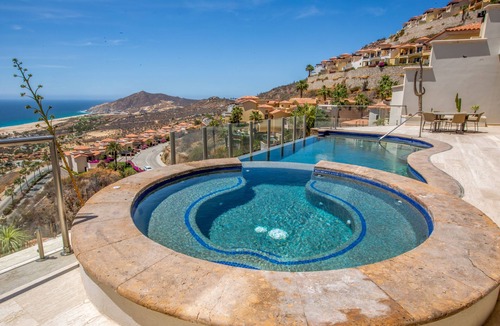 Paraiso Escondido Villa | Spectacular 4 bedroom ocean view villa