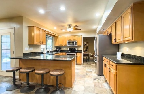 Tempe House | Spectacular! 4bdr-Single-Story Home Private Pool!