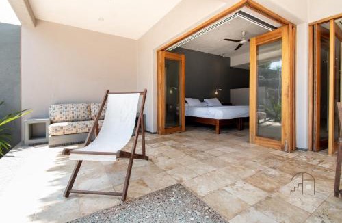 Zihuatanejo House | Spectacular House with a Private Beach Front