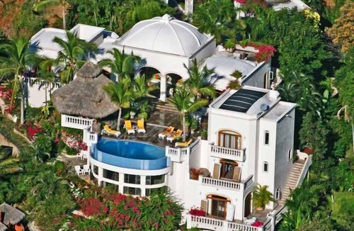 La Punta Villa | Spectacular, Private Beach, Chef included