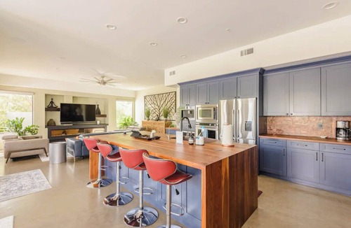 North Scottsdale Villa | Spectacular Villa w/Pool & Hot Tub, Golf Simulator, Minutes from Golf and Shops