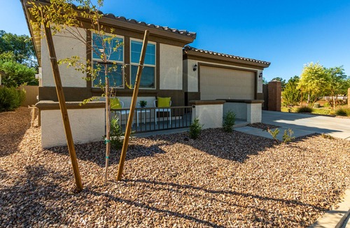 Glendale House | Sports Lovers Walk To Fun! Golfers Paradise!