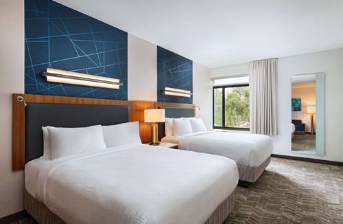 Anaheim Resort Hotel | SpringHill Suites Anaheim Maingate