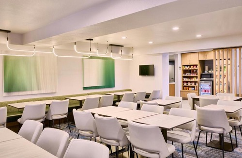 Glendale Hotel | SpringHill Suites Phoenix Glendale/Peoria