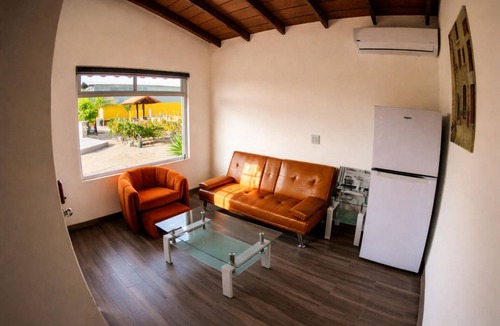Ensenada Cabin | Stay in the heart of Baja wine country