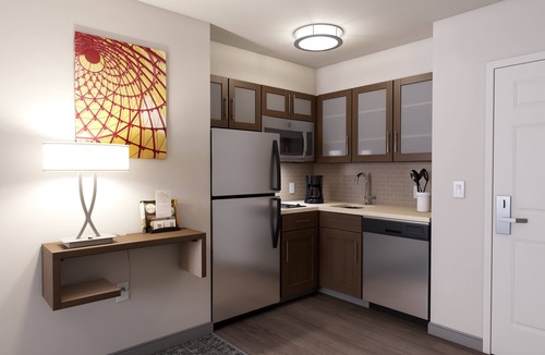 Encanto Hotel | Staybridge Suites Phoenix - Biltmore Area by IHG