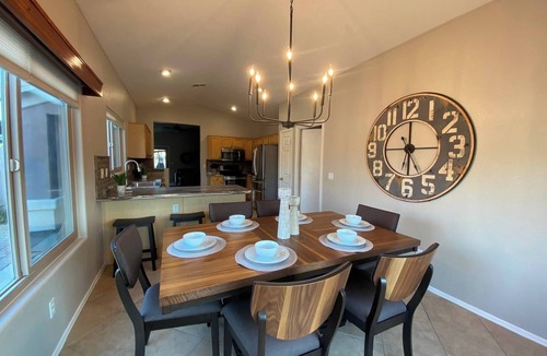 Casa Grande House | StayShores Chic Retreat – Pool, HotTub&Sweet Sleep