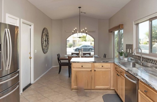 Casa Grande House | StayShores Chic Retreat – Pool, HotTub&Sweet Sleep