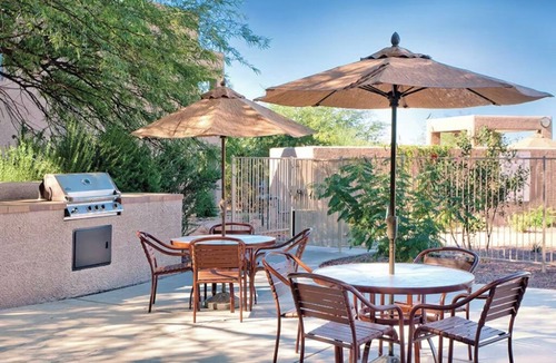 Rancho Vistoso Condo | Studio Condo with Mini Kitchen in Oro Valley, AZ at Rancho Vistoso Resort!