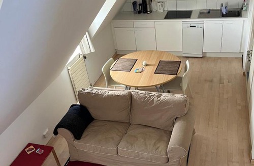 Broekwijk Apartment | Studio Tintin