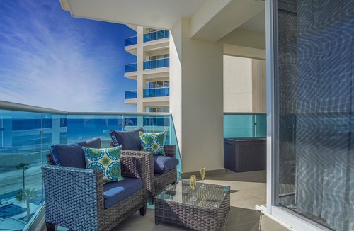 Puerto Penasco Condo | Stunning Beach front Encantame Verano 605
