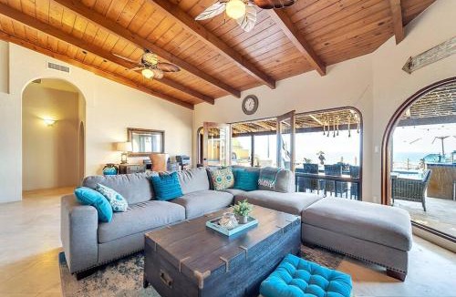 Primo Tapia House | Stunning Luxury Ocean-Front Casa with Pool & Spa