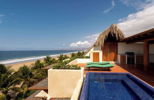 Zihuatanejo Condo | Stunning, Oceanfront Casa de Olas!