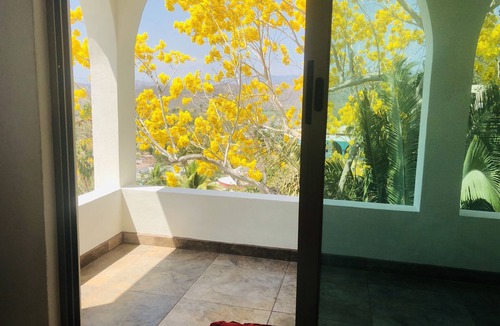 La Manzanilla House | Stunning Oceanview 5BR Pool Rooftop One-of-a-Kind Stay. Walk to the beach