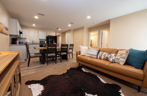 Weslaco House | Stunning Pet Friendly House with King Bed and Texas Size Backyard in Weslaco