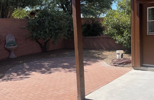 Desert Hills Estates House | Stunning Remodeled Townhome in Desert Hills 2 – Move-In Ready with GVR Nearby!