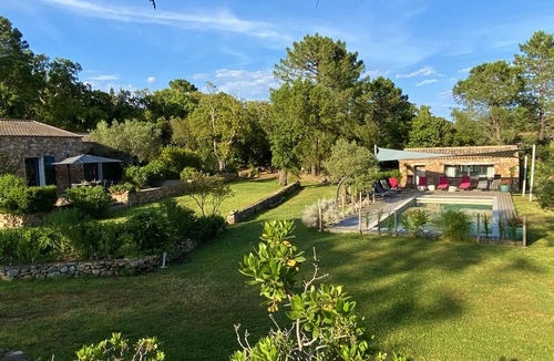 Porto-Vecchio Villa | Stunning Villa with Swimming Pool - up to 10 people