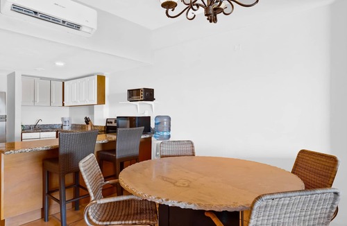 Punta de Mita Apartment | Stylish Apartment Near Beach & Dining With Pool, hot Tub, Tennis, & Large Patio