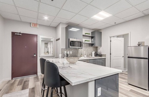 Fountain Hills Condo | Stylish & Prestigious! 2 Bed/2 Bath-On The Avenue