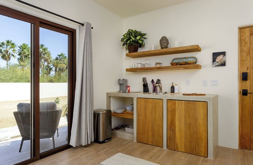 Los Barriles Villa | Suite 2: Coastal Elegance