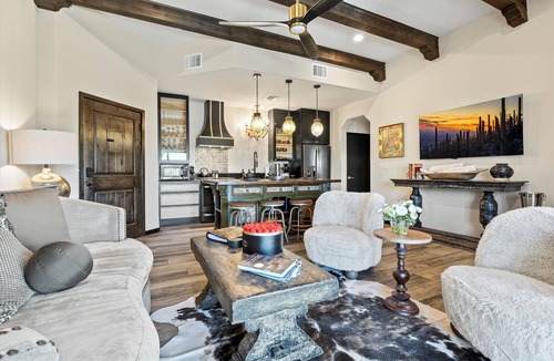 Catalina Foothills Estates House | Summer at Calle Luz w/Mountain Views & Steam room