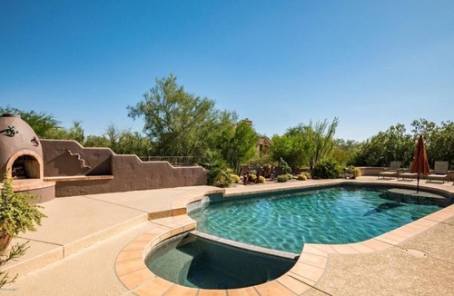 Pinnacle Peak Shadows House | SUMMER SAVINGS from 149 a night! Book your summer vacay today!