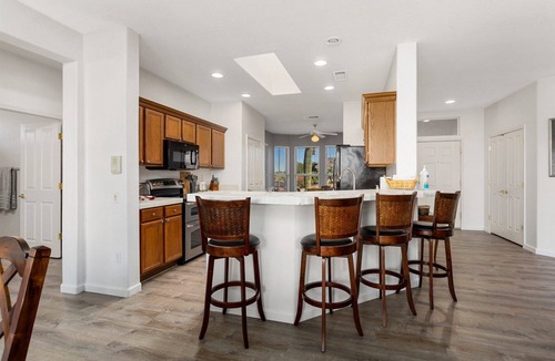 Surprise House | SUMMER SPECIAL SUN CITY GRAND REMODLED HOME WITH POOL
