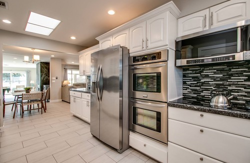 Sun City House | Sun City 55+ Community! 3 Bdrm Golf Course Lot Home!