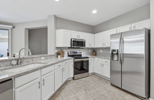 Surprise House | Sun City Grand Retreat, 3 Spacious Bedrooms, Private Patio & Oversized Garage