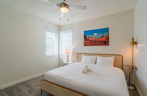 Maryvale Village Apartment | Sunlit 2BR-1BR-Studio Oasis, King Bed, Pool, Gym, Tub, BBQ grill, EV