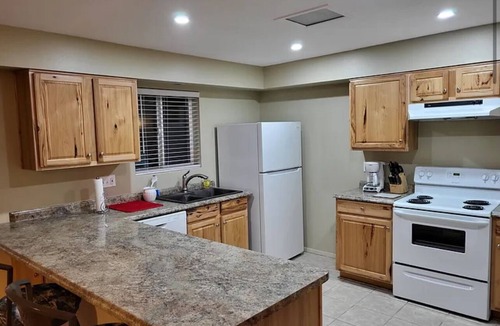 Green Valley Fairways House | Sunny 2bd Retreat with Mountain Views, Fireplace, AZ Room & GVR Access!