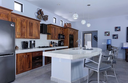 Los Barriles Apartment | Sunny Poolside Escape Near the Beach