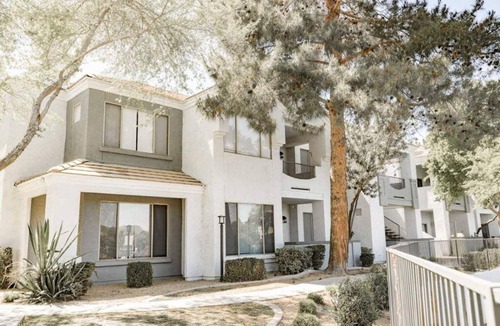 Arrowhead Ranch Apartment | Sunshine for up to 6 people in a Luxe Apt