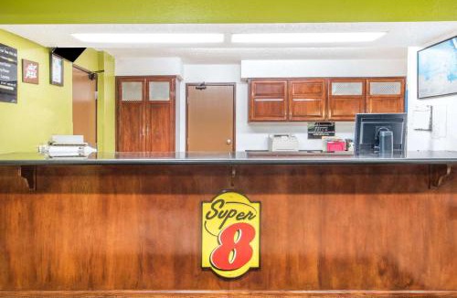 Harlingen Hotel | Super 8 by Wyndham Harlingen TX