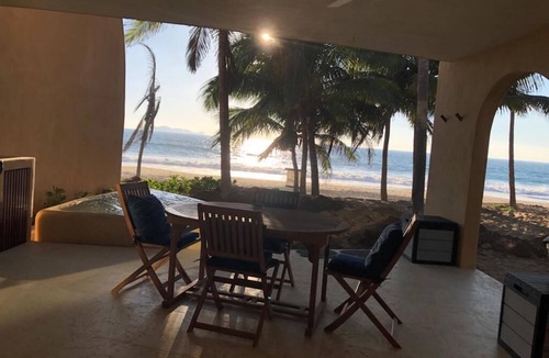 Barra de Potosi Condo | Superb 2-bedroom condo in Playa Blanca with AC, WiFi